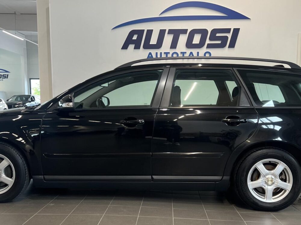 Volvo V50 2