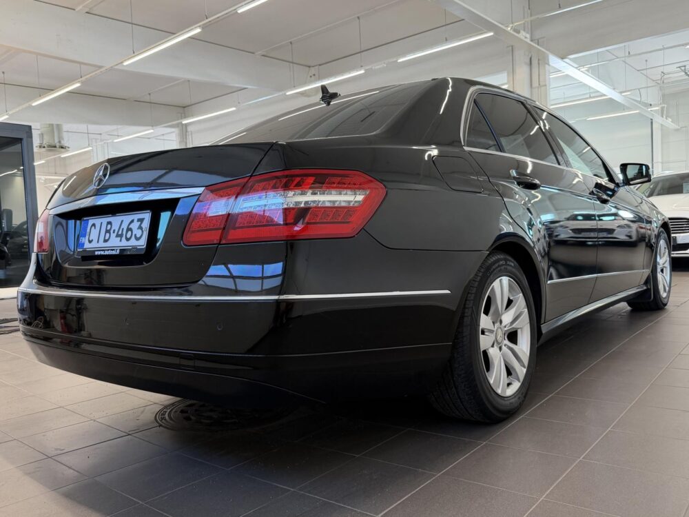 Mercedes-Benz E 3