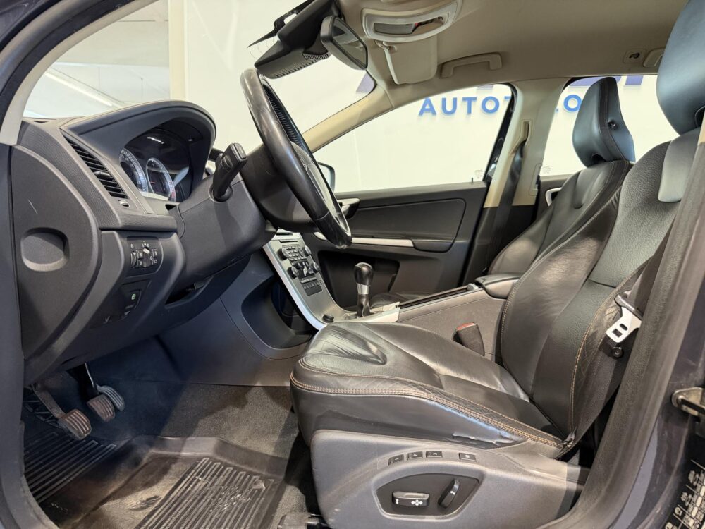 Volvo XC60 6