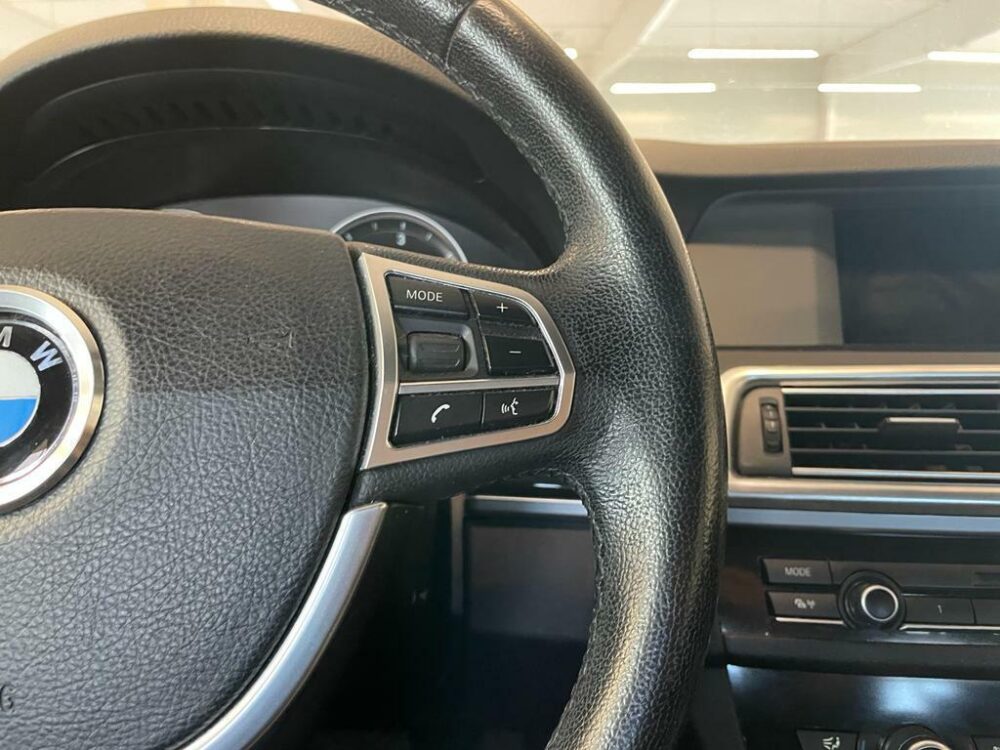 BMW 520 14
