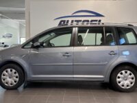 Volkswagen Touran 2