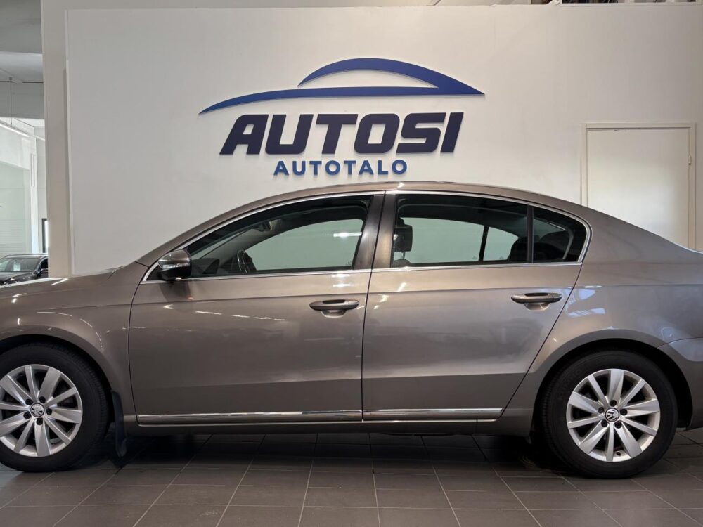 Volkswagen Passat 2