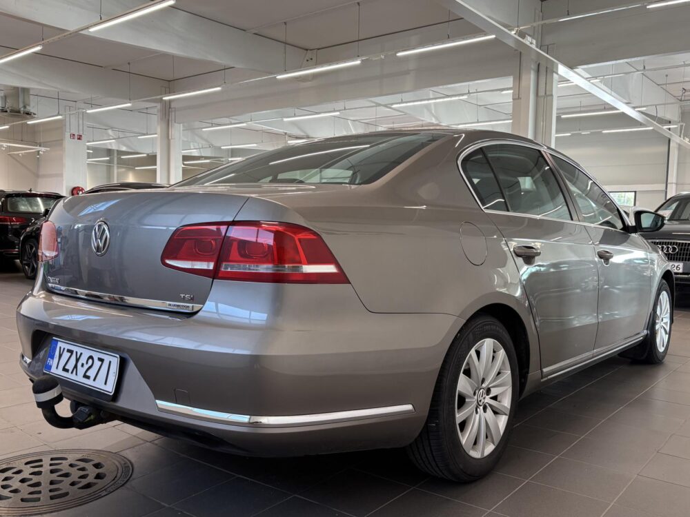 Volkswagen Passat 4