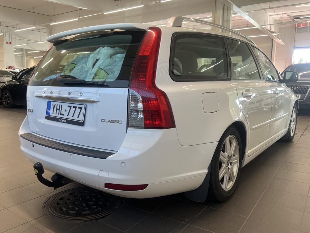 Volvo V50 4