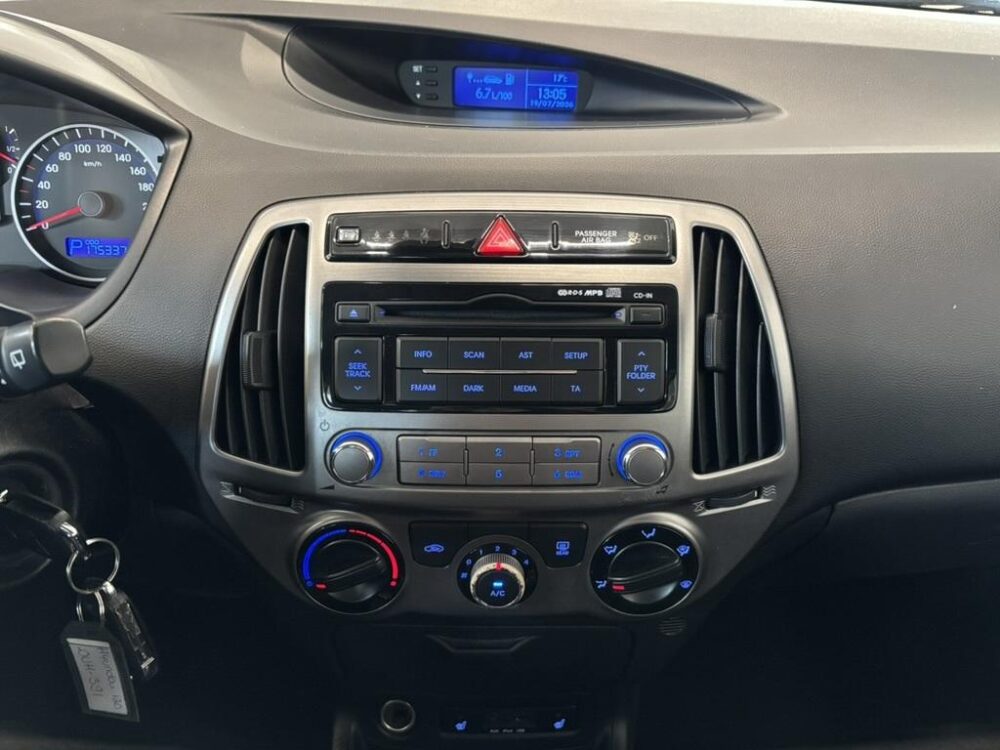 Hyundai i20 13