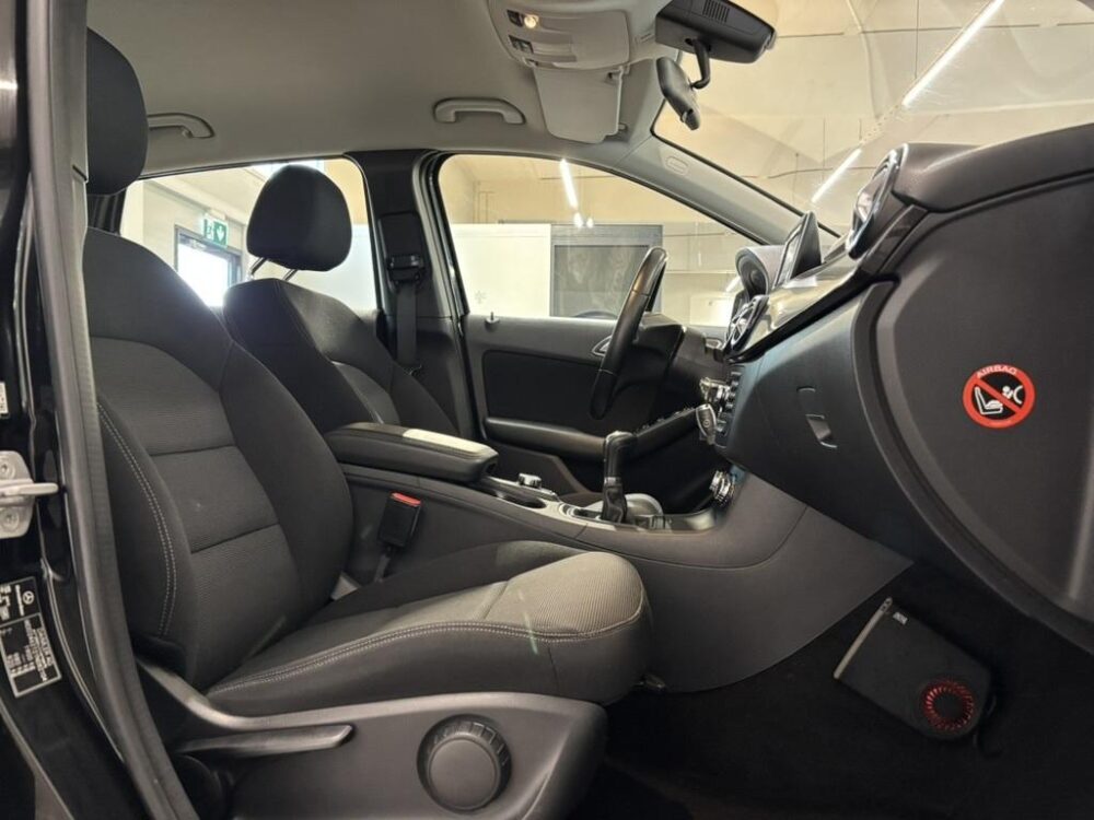 Mercedes-Benz B 10