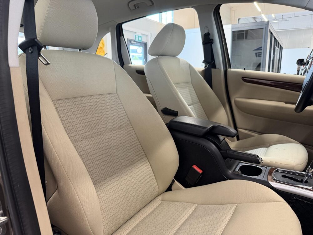 Mercedes-Benz B 14