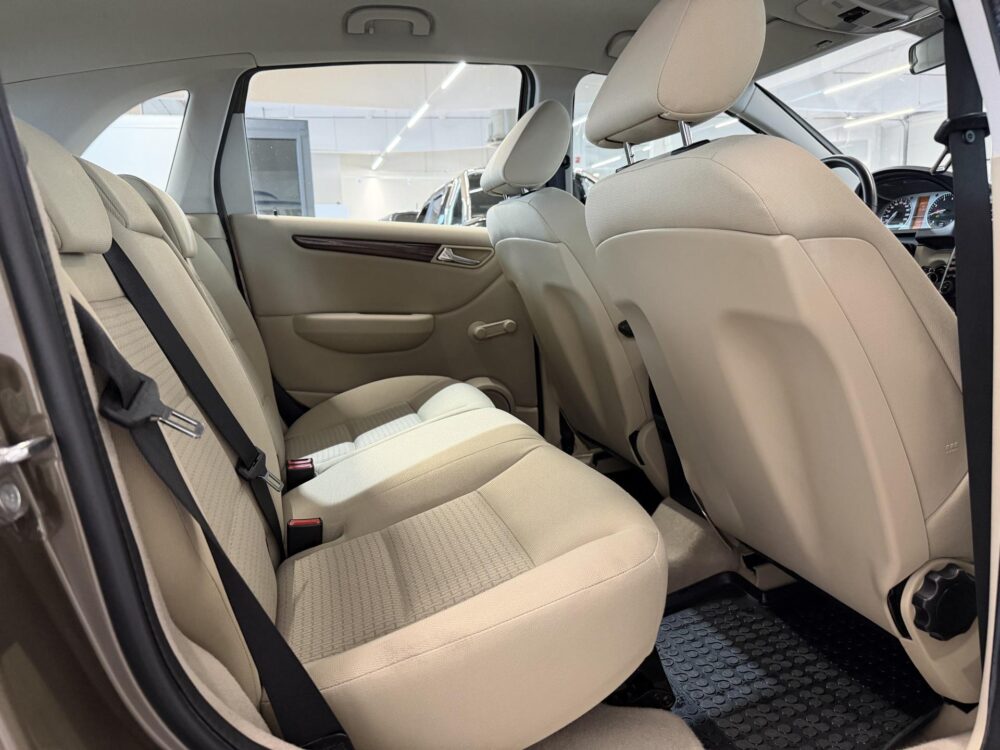 Mercedes-Benz B 11