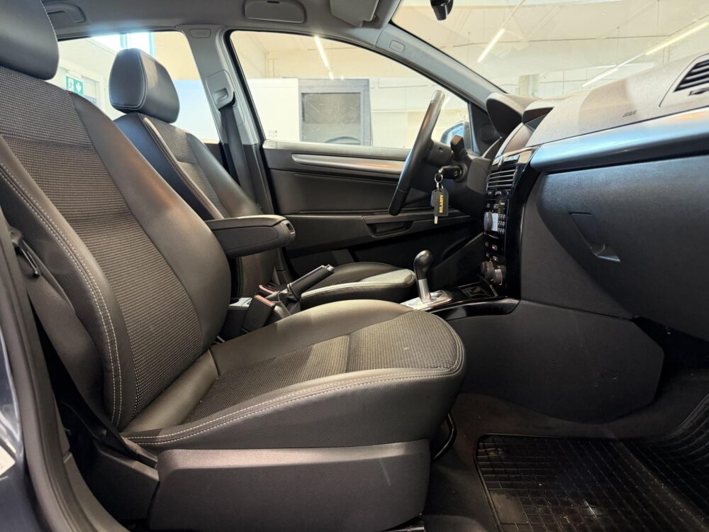 Opel Astra 10