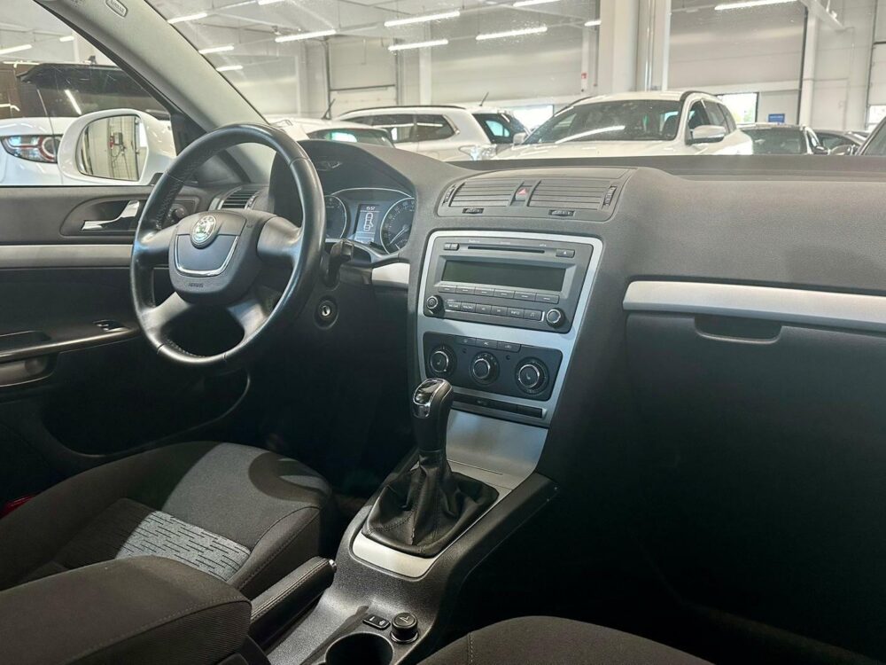 Skoda Octavia 12