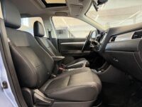 Mitsubishi Outlander PHEV 12