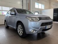 Mitsubishi Outlander PHEV 6