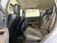 Mitsubishi Outlander PHEV 8