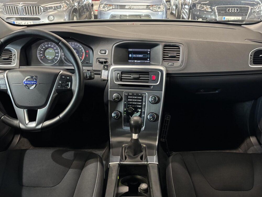 Volvo V60 11