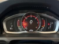 Volvo V60 Cross Country 18