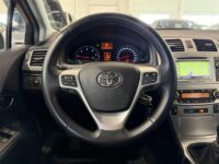 Toyota Avensis 14