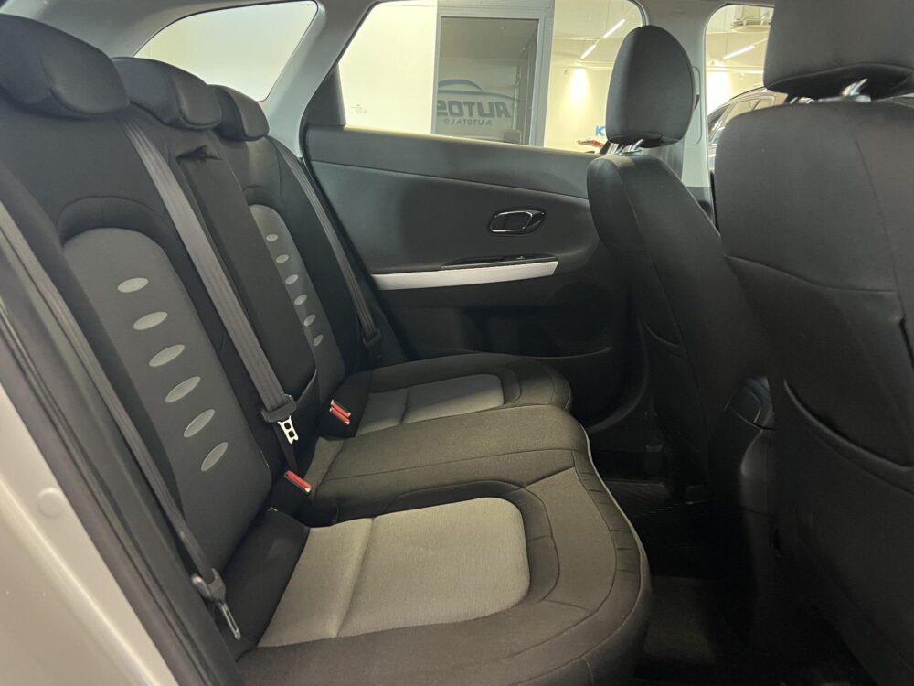 Kia Ceed 9