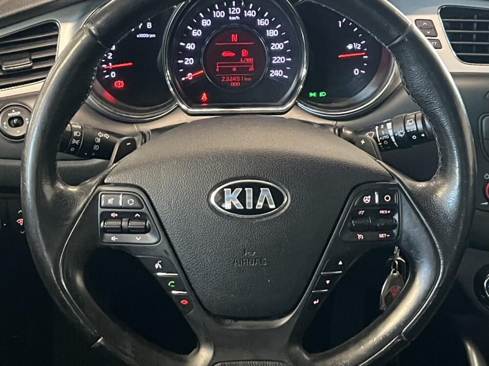 Kia Ceed 12