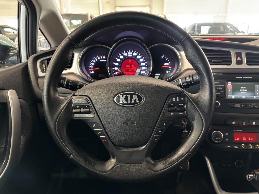 Kia Ceed 12