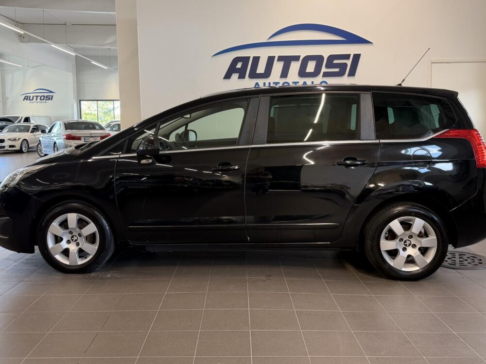 Peugeot 5008 2