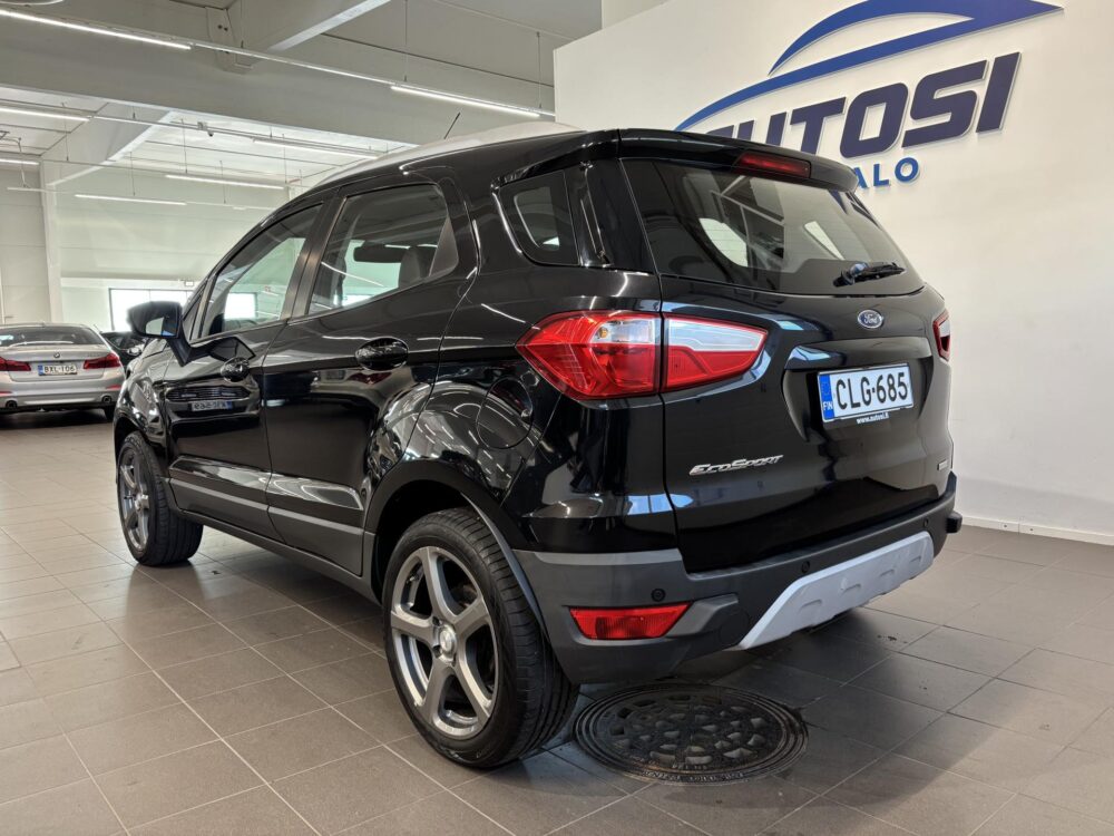 Ford EcoSport 3