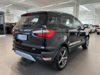 Ford EcoSport 4