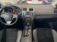 Toyota Avensis 11