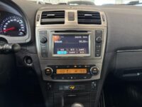 Toyota Avensis 14