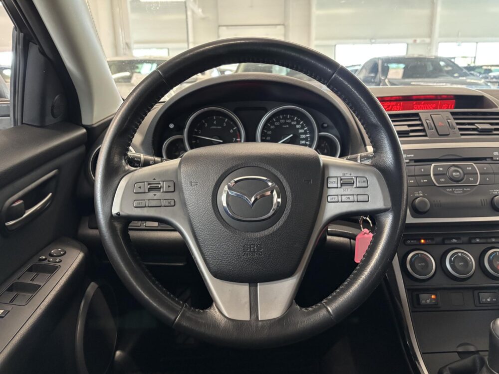 Mazda 6 12