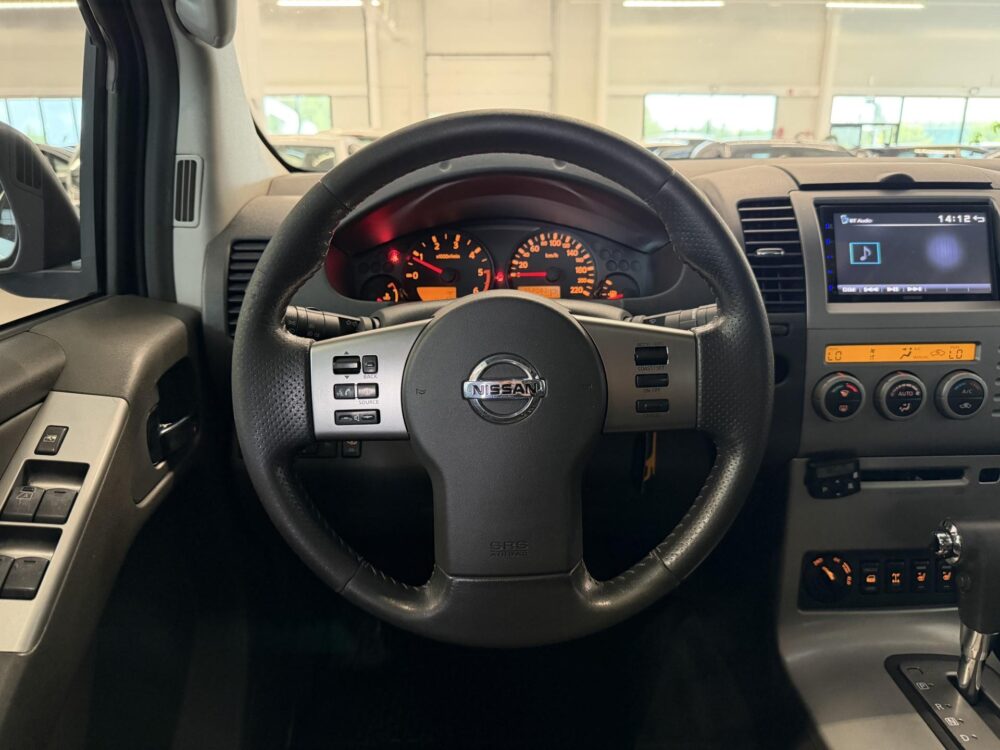 Nissan Navara 18