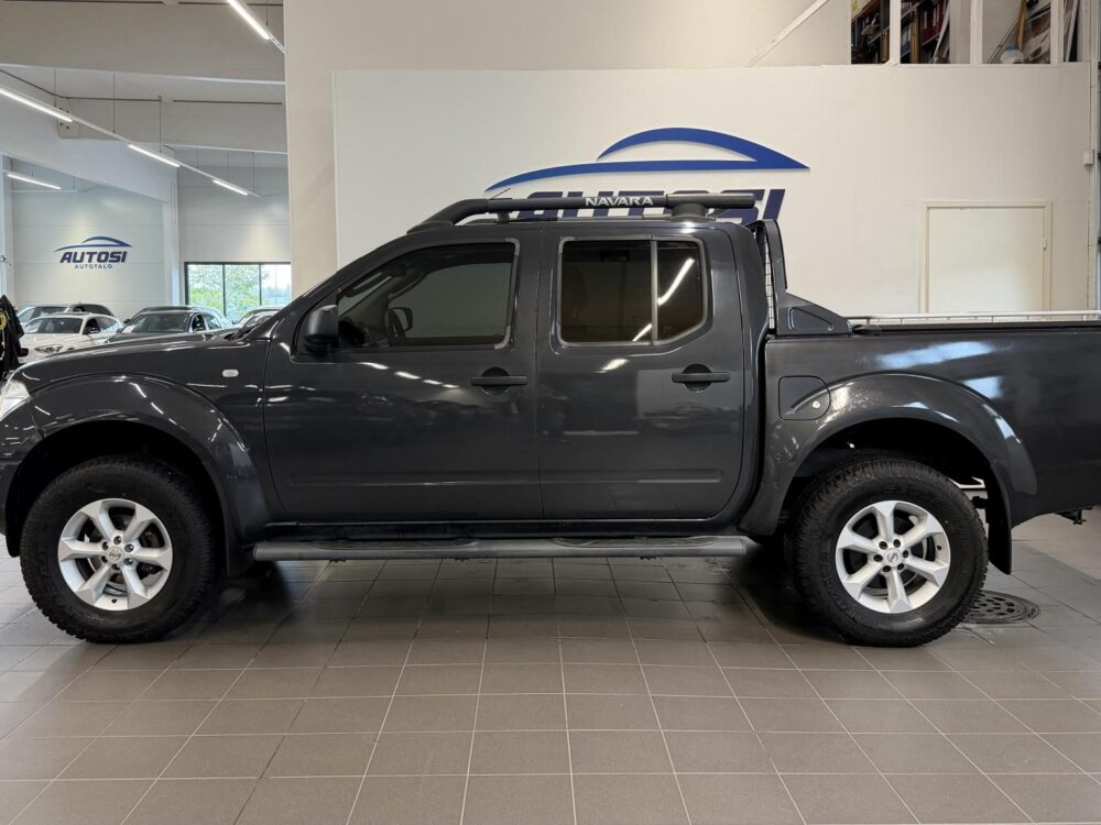 Nissan Navara 2