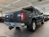 Nissan Navara 5