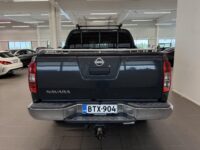 Nissan Navara 4