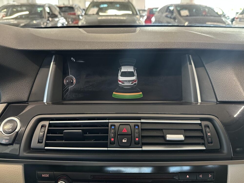 BMW 520 17