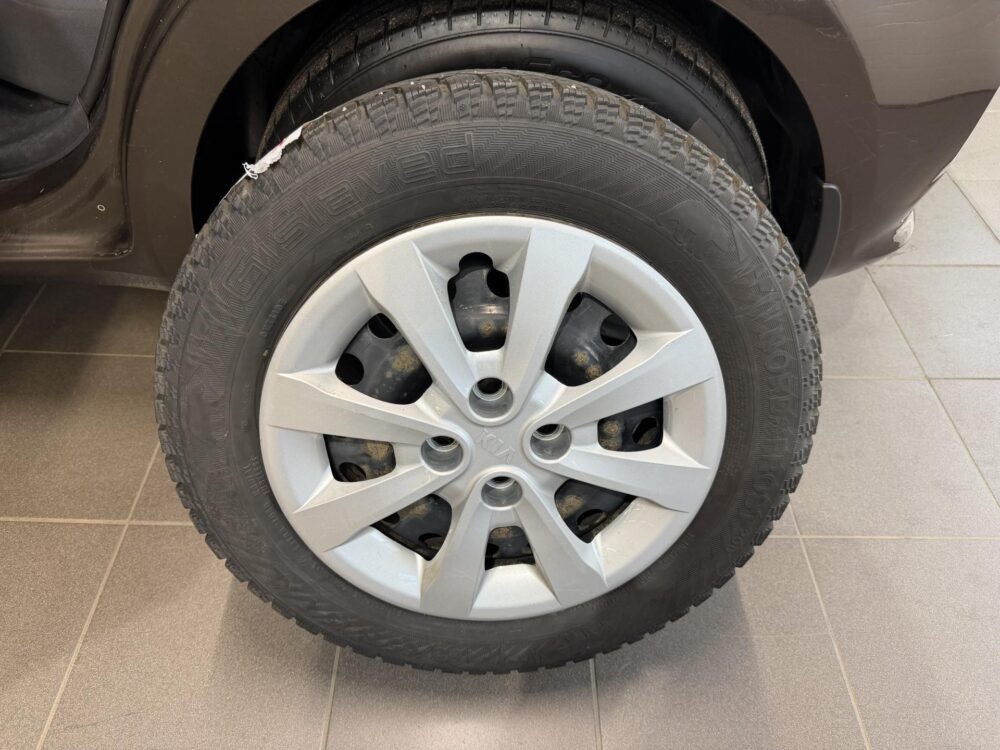 Kia Rio 9