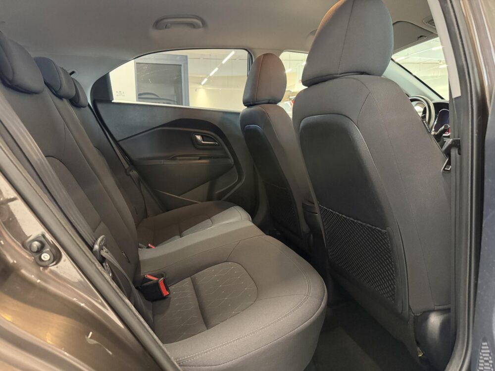 Kia Rio 10