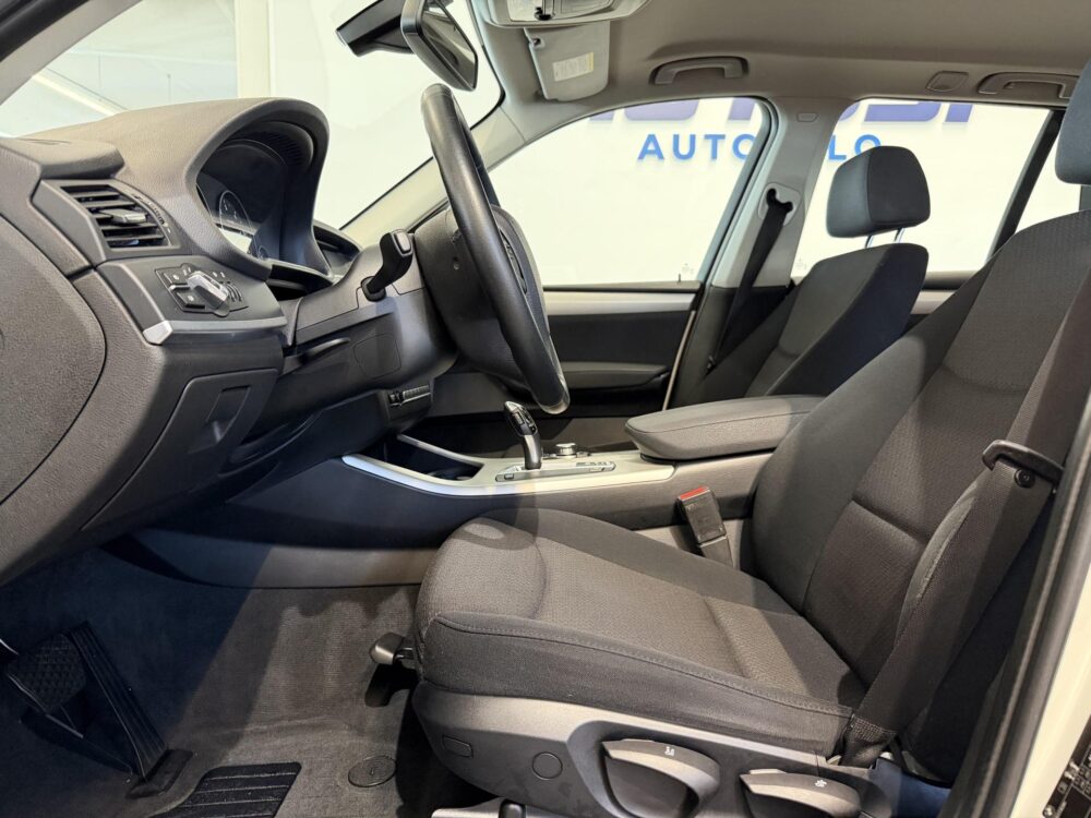 BMW X3 7