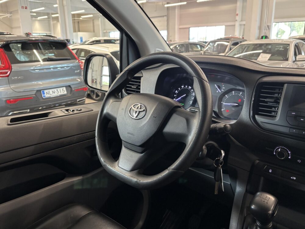 Toyota Proace 10