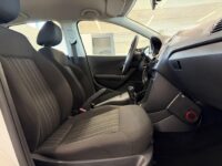 Volkswagen Polo 10