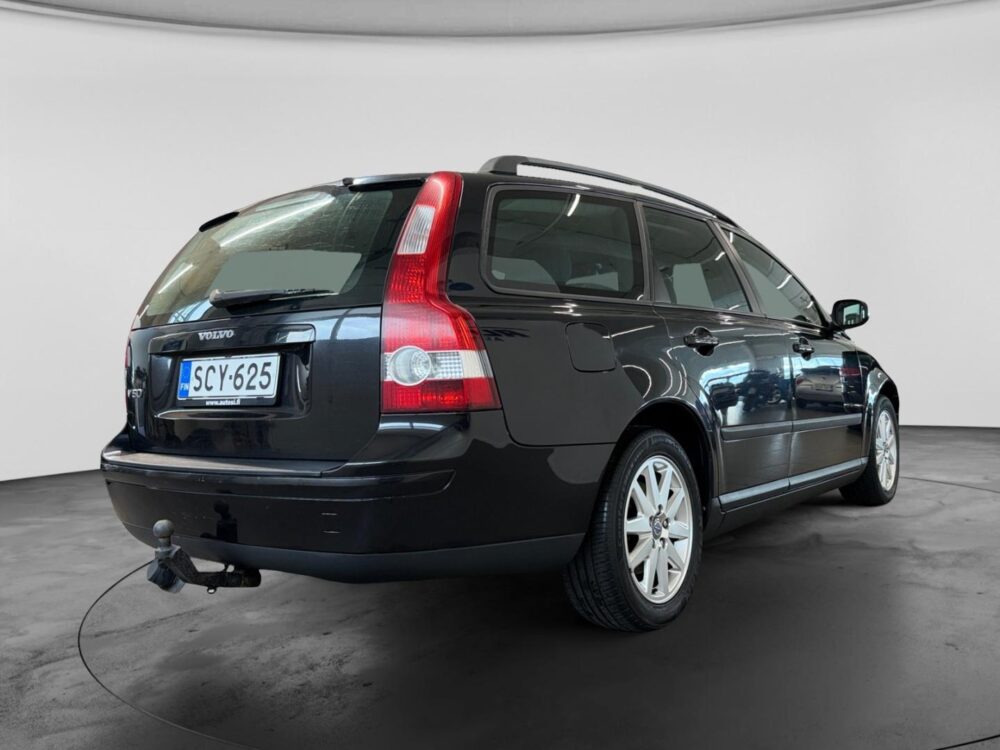 Volvo V50 5
