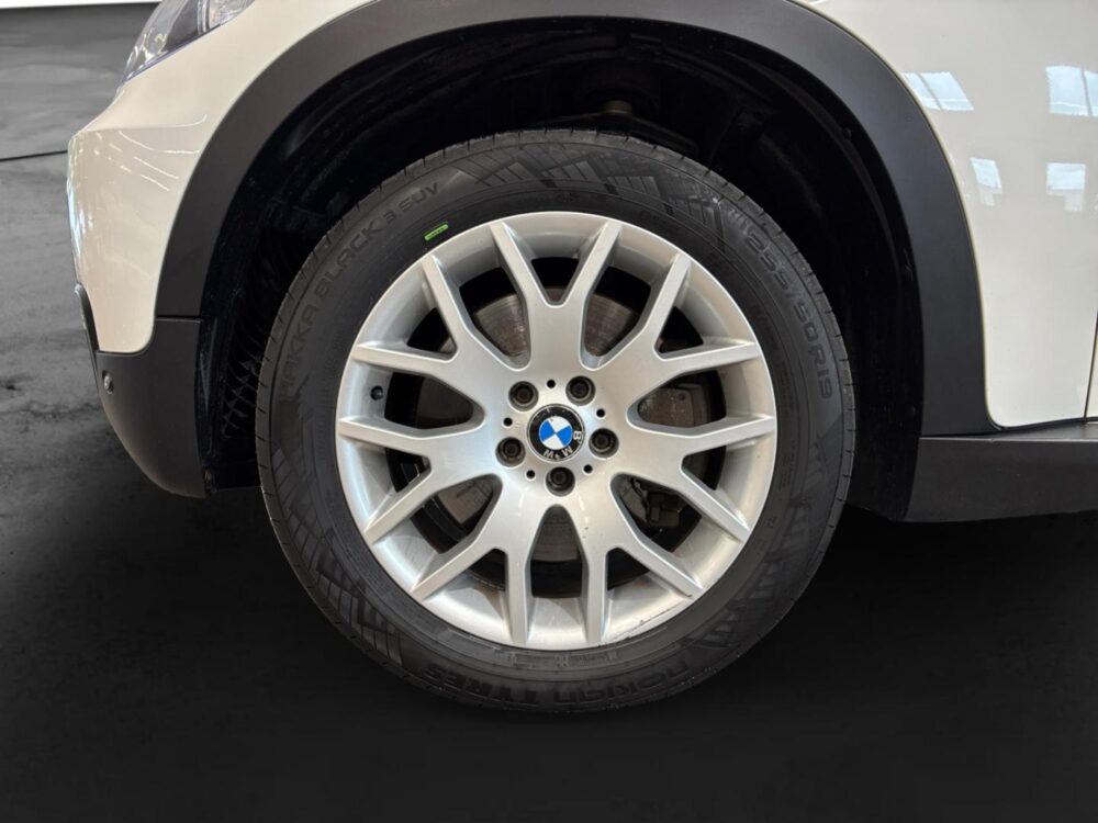 BMW X5 9