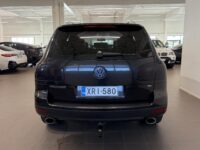 Volkswagen Touareg 4