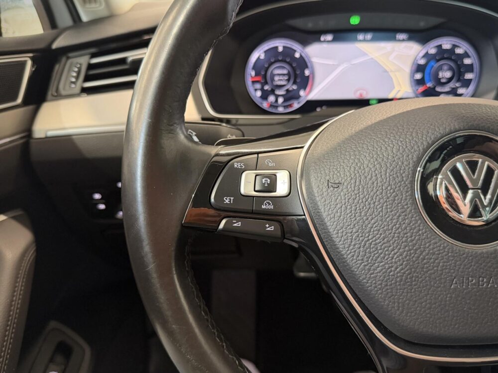 Volkswagen Passat 18