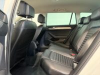 Volkswagen Passat 10