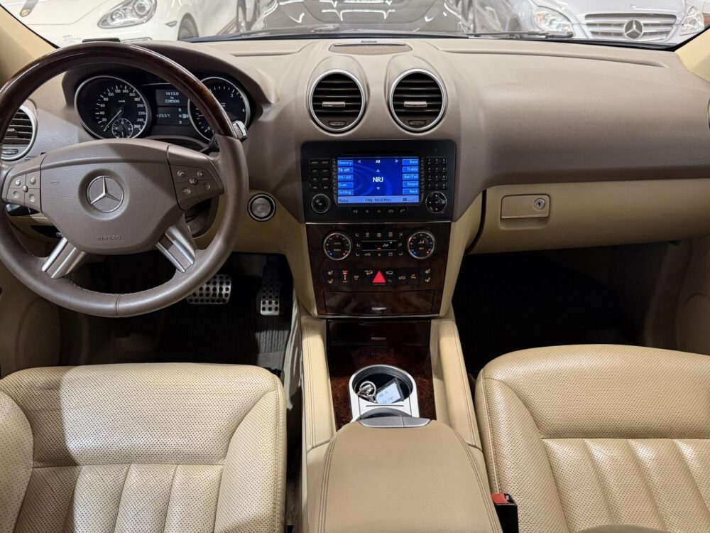 Mercedes-Benz ML 20