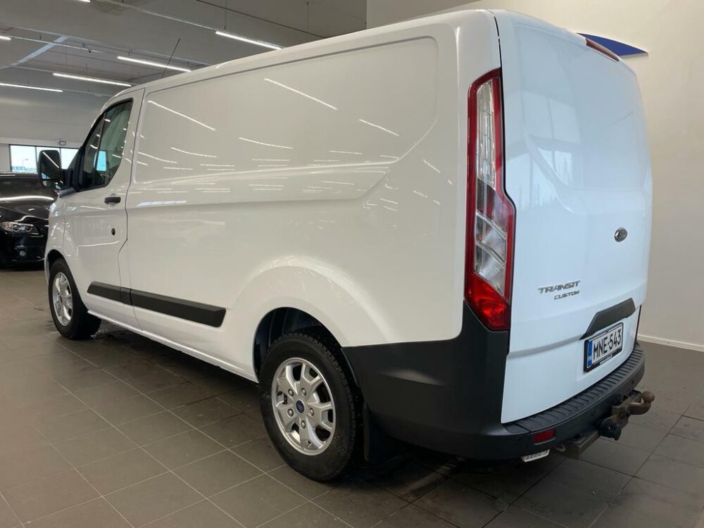 Ford Transit Custom 3