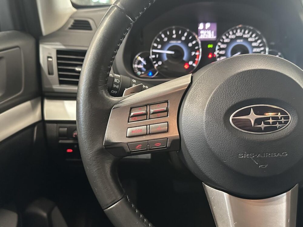 Subaru Legacy 15