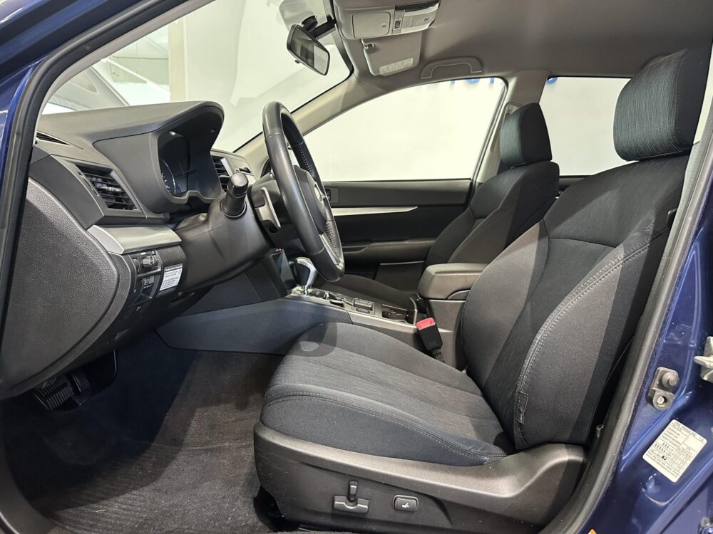 Subaru Legacy 7