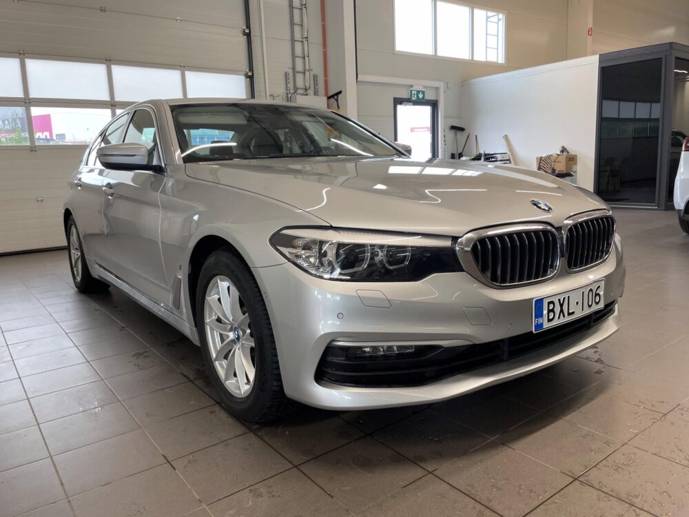 BMW 530 8