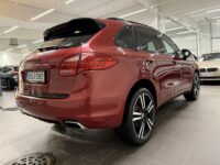 Porsche Cayenne 5